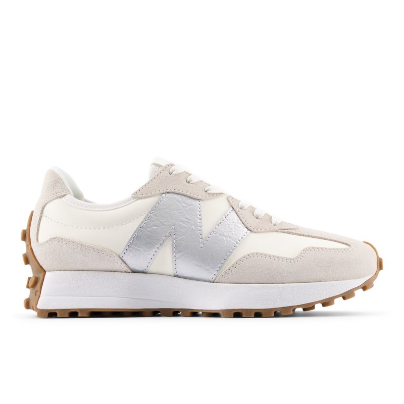 New Balance 327