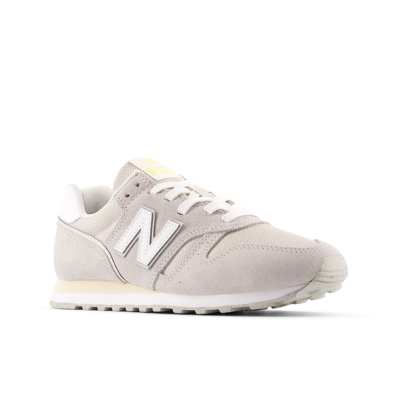 New Balance 373