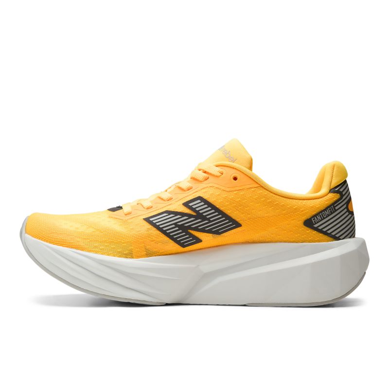 New Balance FuelCell Rebel v5