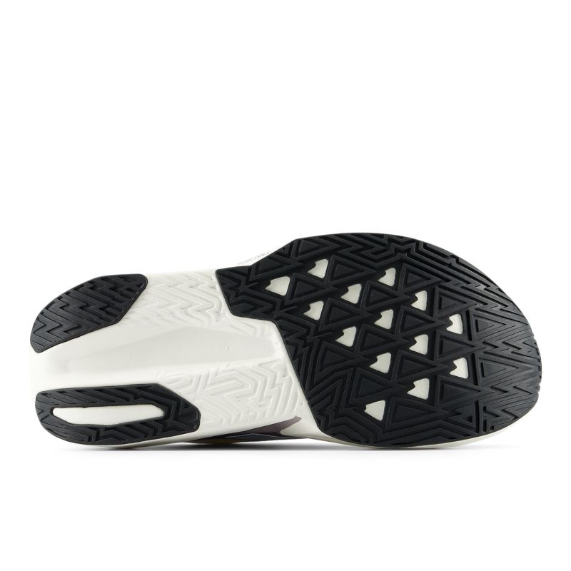 New Balance FuelCell Rebel v5