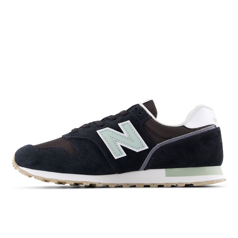 New Balance 373