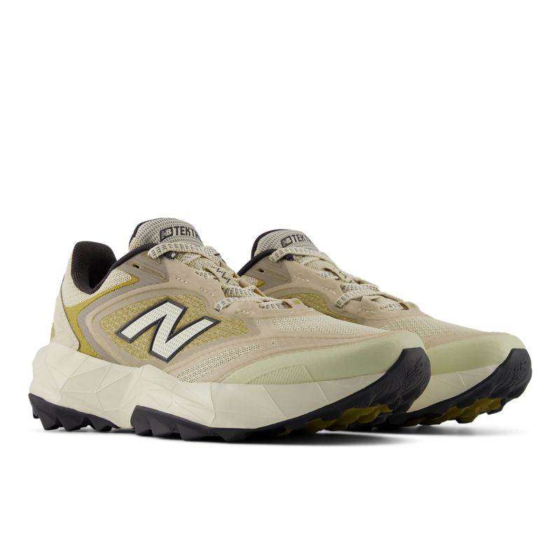 New Balance DynaSoft Tektrel Utility