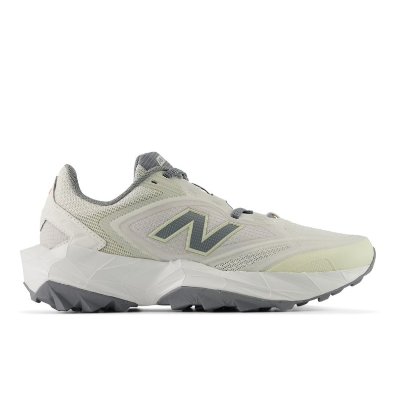 New Balance DynaSoft Tektrel Utility