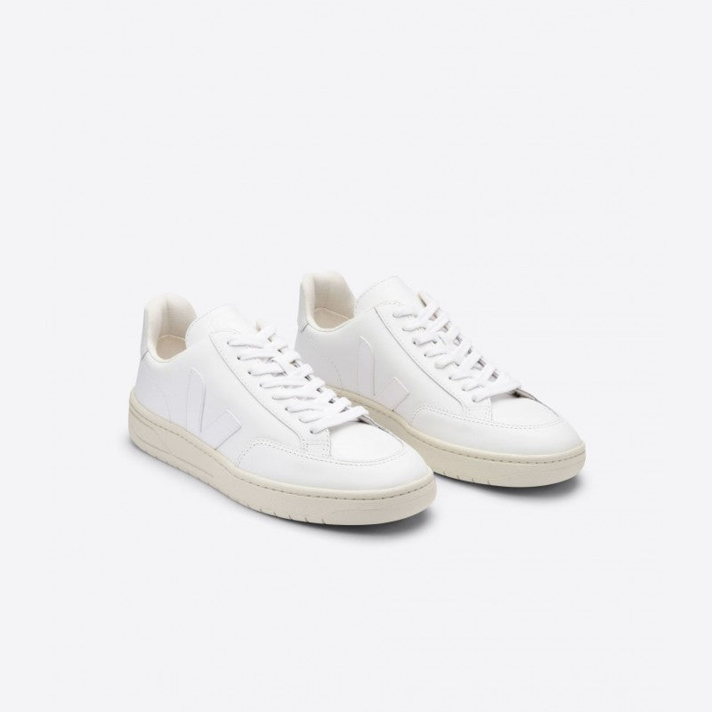 Veja Wmns V-12 Leather